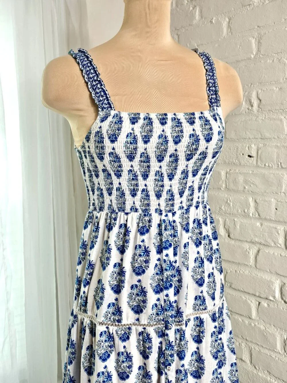 Playa Lucia Smocked Maxi Dress Blue White Tile Print Tiered Summer Dress Size M - Picture 5 of 9